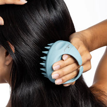Load image into Gallery viewer, HUSH & HUSH Stimulating Scalp Scrubber