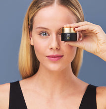 Load image into Gallery viewer, Isdinceutics Vital Eyes (Eye Cream) (15g)