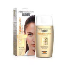 Load image into Gallery viewer, Fotoprotector ISDIN Fusion Water Urban SPF 30 (Face Sunscreen - not tinted) (50 ml)