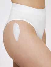 Load image into Gallery viewer, Ciroa Blueberry &amp; Manuka Honey Body Butter
