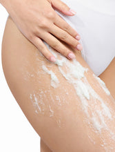 Load image into Gallery viewer, Ciroa Cucumber &amp; Green Apple Body Scrub
