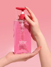 Load image into Gallery viewer, Ciroa Raspberry &amp; Vanilla Shower Gel

